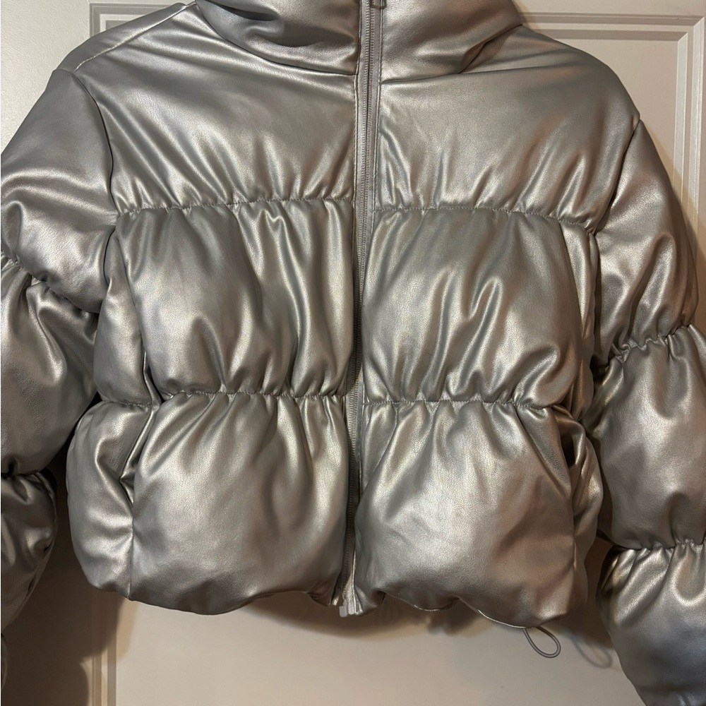 Super cute stylish size small like new